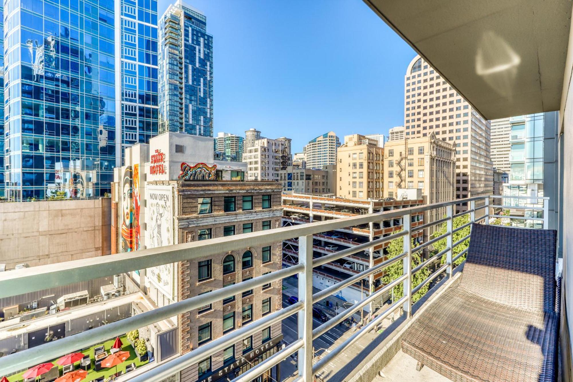 Newmark Tower Seattle Quarto foto
